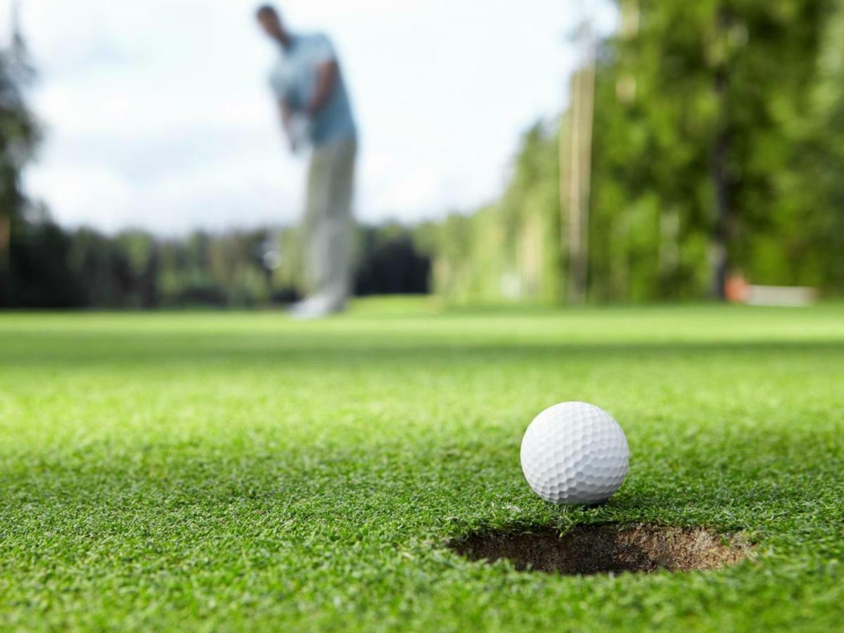 Cannes Marina Golf Buitenkant foto