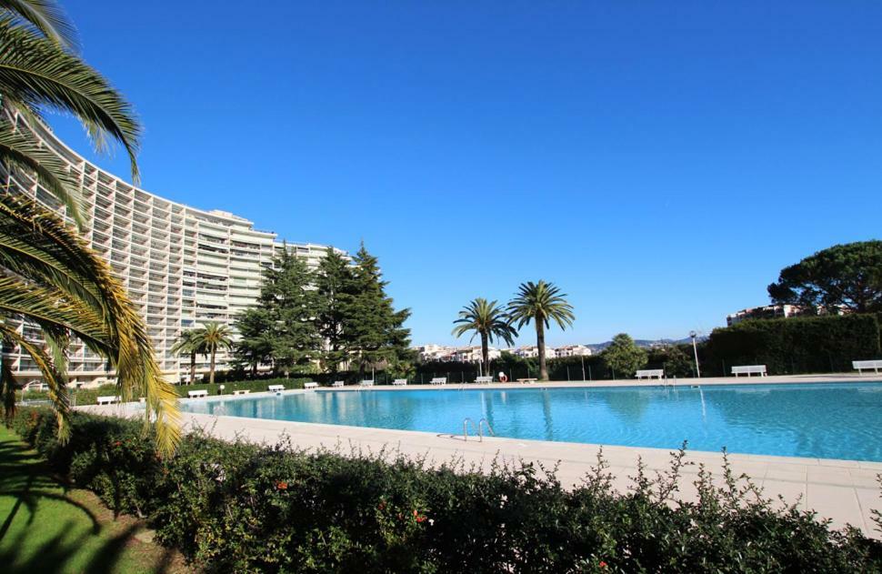 Cannes Marina Golf Buitenkant foto